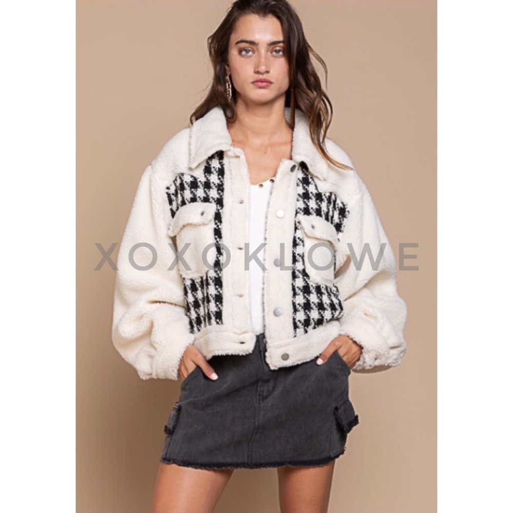 POL Ivory Teddy Coat | Houndstooth Sherpa Jacket Oversized Cropped Fit - Picture 10 of 10